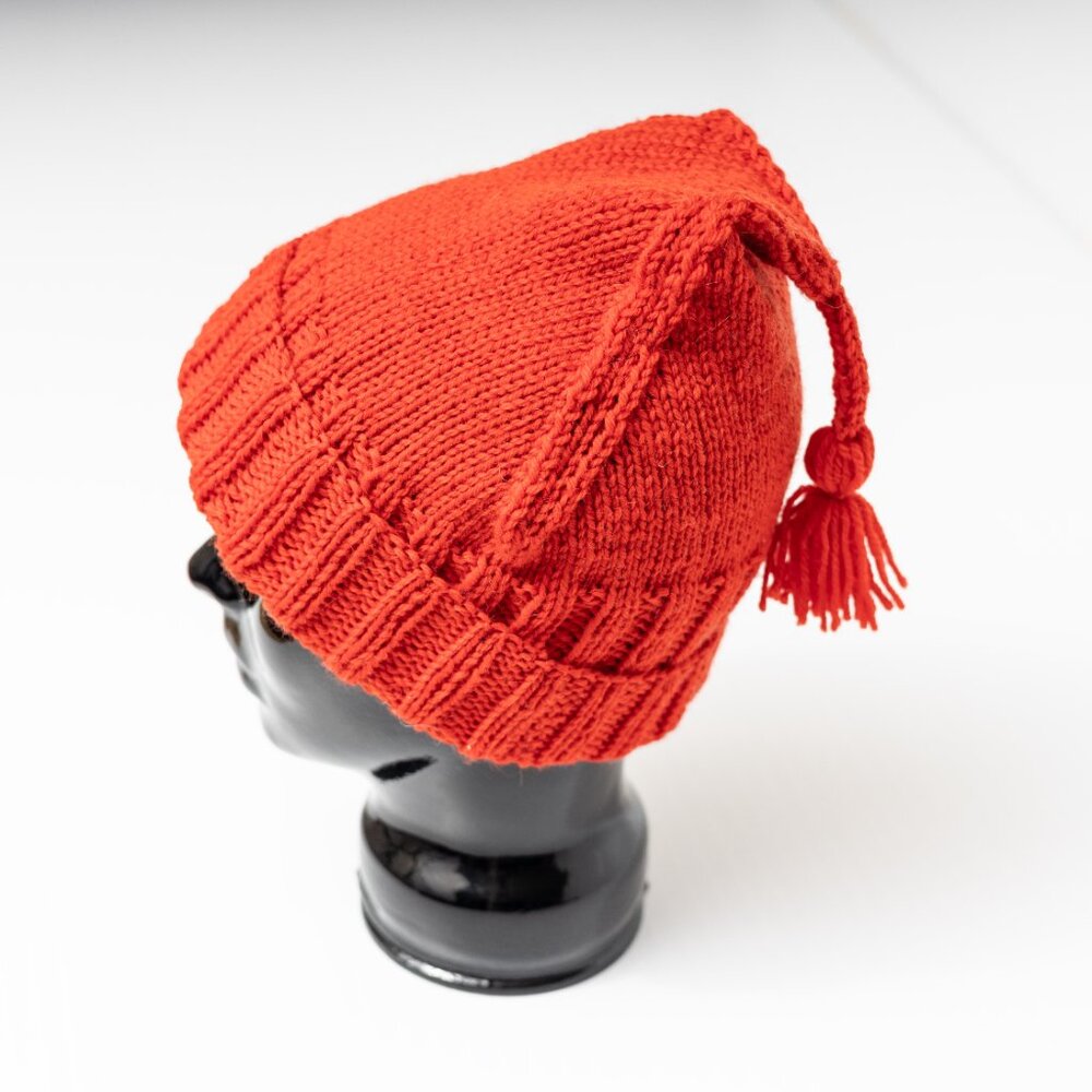 Hand Knit Traditional Norwegian Nisselue Pointed Red Resistance Hat - Picture 3 of 5